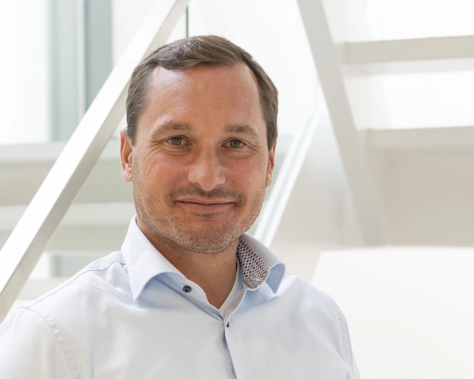 Portrait von Thiemo Cordes, CEO der WE-EF Gruppe